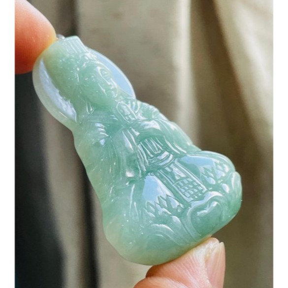 天然A貨緬甸玉 冰潤青綠持笏媽祖/天上聖母翡翠玉墜 細肉水潤 色滿勻稱 大小適中 完美一刀切-細節圖3