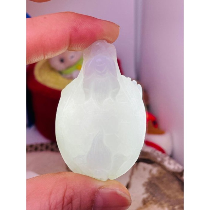 天然A貨緬甸玉 膠潤淡粉立體滿載而歸龍龜翡翠玉墜/擺件 滿色淡粉近白 底裝膠潤透光-細節圖9