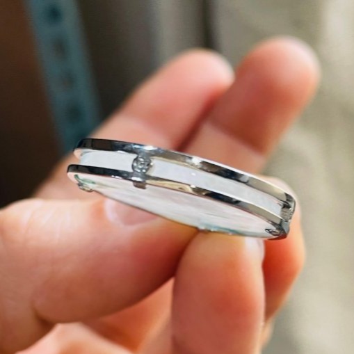 天然A貨緬甸玉 冰飄花大勝歸來/大聖歸來翡翠玉墜 無事牌為底雙面配戴 設計款重銀滿框包覆-細節圖5