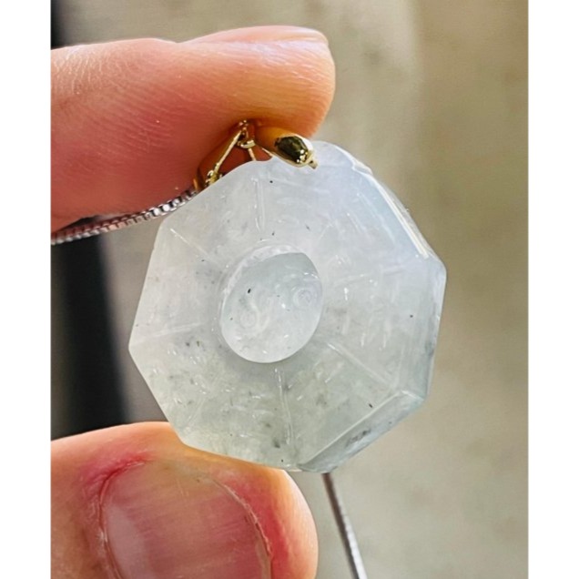 天然A貨緬甸玉 高冰黑冰太極小八卦翡翠玉墜 透手正冰烏雞全化芝麻點 配戴輕巧無壓力-細節圖4