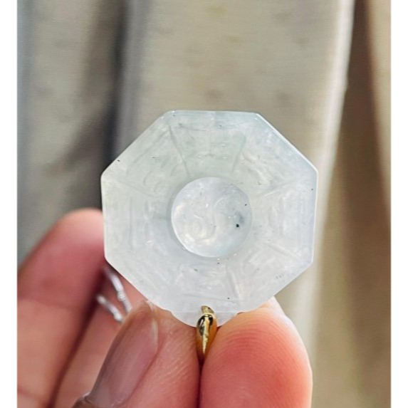 天然A貨緬甸玉 高冰黑冰太極小八卦翡翠玉墜 透手正冰烏雞全化芝麻點 配戴輕巧無壓力-細節圖6