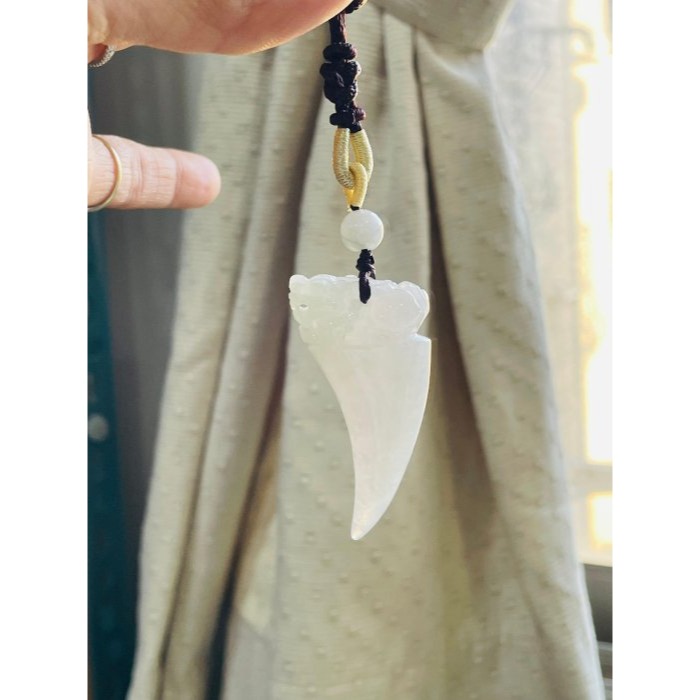 天然A貨緬甸玉 膠潤白冰全立體貔貅龍牙翡翠玉墜 冰膠細肉無晶體 白透粉好水頭 形立體飽滿-細節圖8