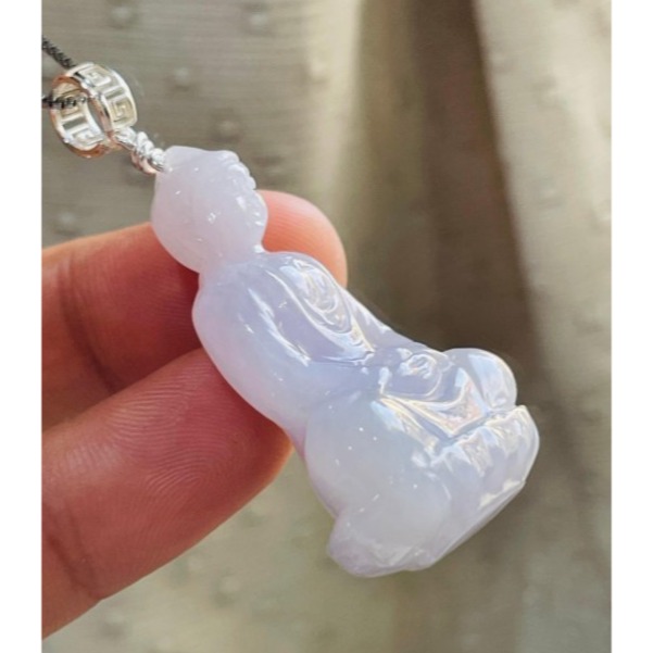 天然A貨緬甸玉 膠潤櫻花紫立體雕阿彌陀佛翡翠佛墜 細肉無晶體粉紫底色 種色耐看 法像清晰莊嚴-細節圖4