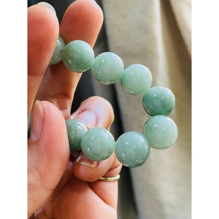天然A貨緬甸玉 芙蓉種 細潤藍綠12.5mm圓珠翡翠手串/手鍊 19cm手圍 顆顆潤澤帶色 完美度99%-細節圖5