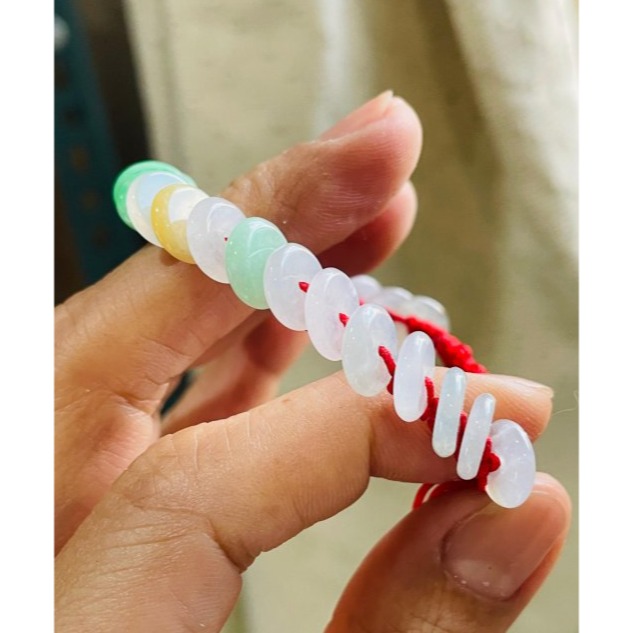 天然A貨緬甸玉 冰種多寶平安扣翡翠手鍊/手串15CM手圍 白冰清透 綠艷 黃亮 種色佳色彩豐富-細節圖4