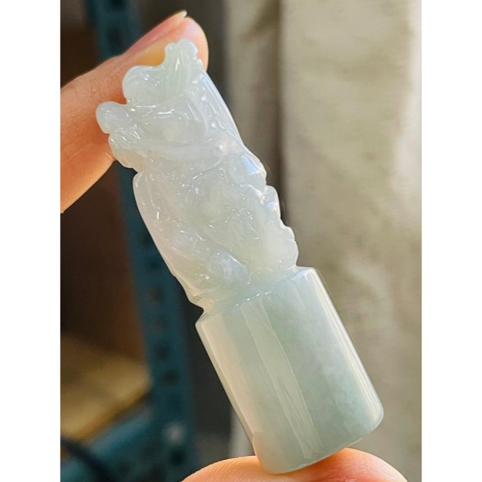 天然A貨緬甸玉 冰膠淡底色吸水龍翡翠印章/正圓印/私章 膠感底妝 淡綠底色藏一抹金 遇水則發 財源滾滾-細節圖4