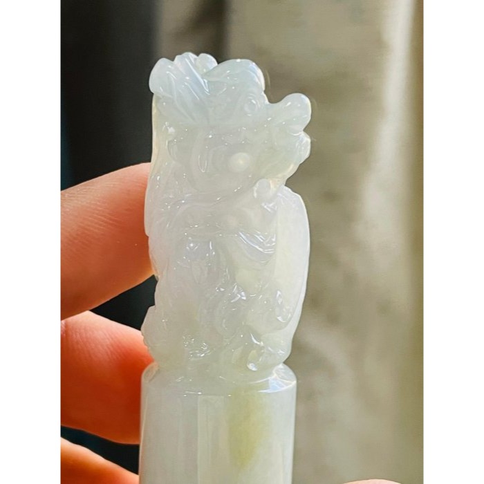 天然A貨緬甸玉 冰膠淡底色吸水龍翡翠印章/正圓印/私章 膠感底妝 淡綠底色藏一抹金 遇水則發 財源滾滾-細節圖7
