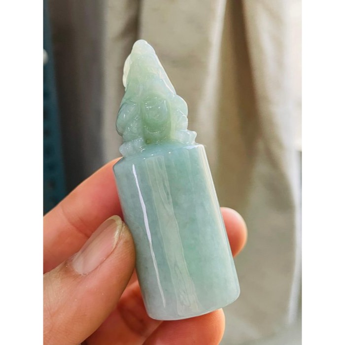 天然A貨緬甸玉 冰潤淺藍綠滿載而歸招財龍龜翡翠印章/正圓印/私章 冰透光過底滿綠不露白 2.2cm大印體-細節圖3