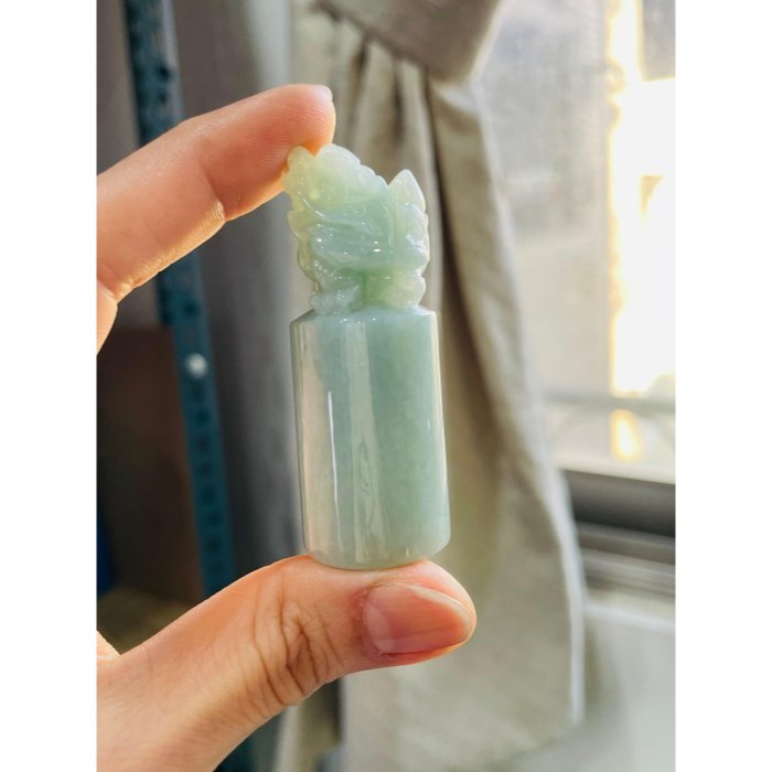 天然A貨緬甸玉 冰潤淺藍綠滿載而歸招財龍龜翡翠印章/正圓印/私章 冰透光過底滿綠不露白 2.2cm大印體-細節圖8