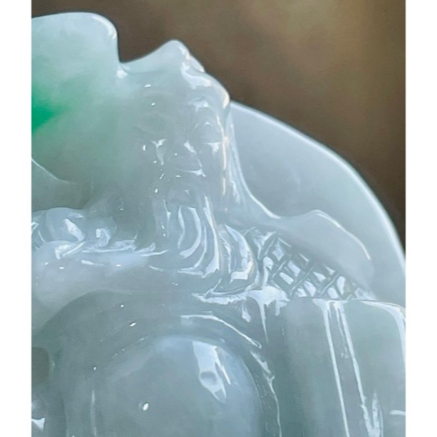 天然A貨緬甸玉 細潤辣色白底青文武關公翡翠玉牌 乾淨底妝 過底陽綠點翠 白綠分明 完美一刀切牌形-細節圖2