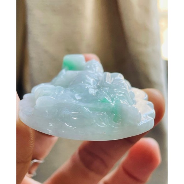 天然A貨緬甸玉 細潤辣色白底青文武關公翡翠玉牌 乾淨底妝 過底陽綠點翠 白綠分明 完美一刀切牌形-細節圖5