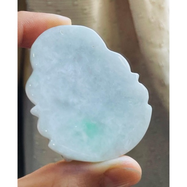 天然A貨緬甸玉 細潤辣色白底青文武關公翡翠玉牌 乾淨底妝 過底陽綠點翠 白綠分明 完美一刀切牌形-細節圖6