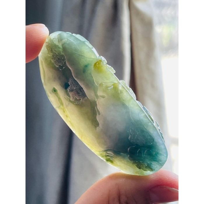 天然A貨緬甸玉 老坑黃加綠手工雕財氣沖天翡翠山水牌 冰膠底妝 茶黃巧發財樹 藍綠俏如意靈芝 油潤透光-細節圖7
