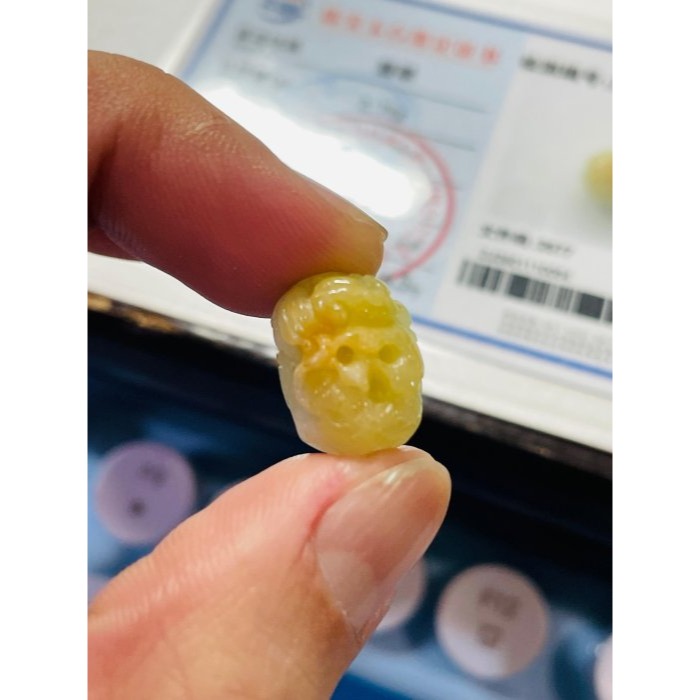 天然A貨緬甸玉 冰潤檸檬黃雙彩手工環繞微雕一條龍翡翠龍珠/頂珠 起冰天然黃霧帶白冰雙色-細節圖9