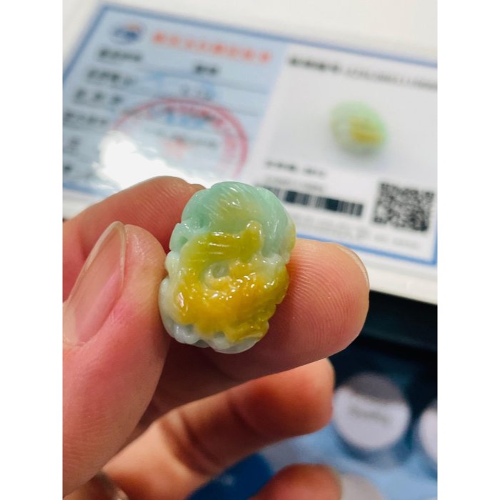 天然A貨緬甸玉 老坑黃加綠三彩手工360度環繞巧雕一條龍翡翠龍珠 金黃包覆果綠 白綠黃色分明鮮亮-細節圖10