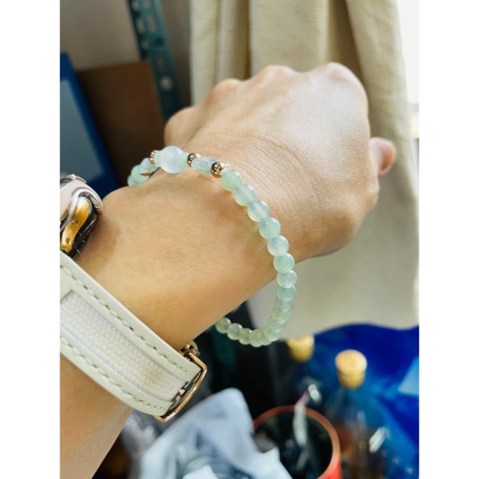 天然A貨緬甸玉 冰玻晴綠5mm圓珠翡翠手鍊/手串17cm手圍 顆顆帶色 起光透繩 頂珠7咪白月光-細節圖8