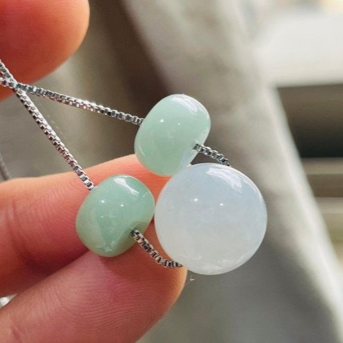 天然A貨緬甸玉 冰潤淡藍綠12.7mm圓珠翡翠項鍊 48cm長 膠潤完美近白大咪珠 搭配10咪果綠鼓珠-細節圖4