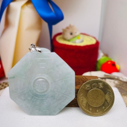天然A貨緬甸玉 冰飄花太極大八卦翡翠玉墜 晶透冰綠老料 有種有色透手 大牌形請留意尺寸-細節圖3