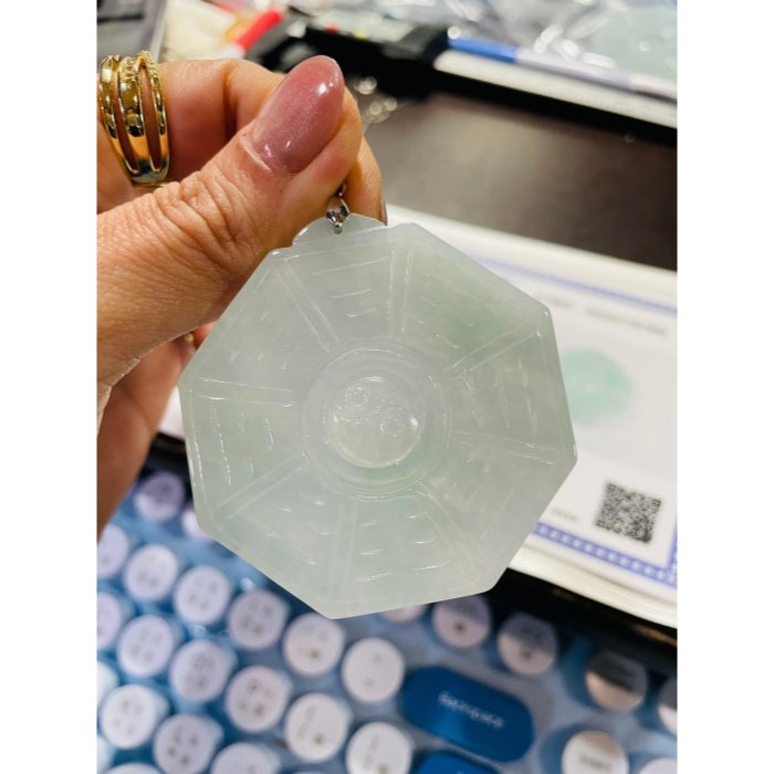 天然A貨緬甸玉 冰飄花太極大八卦翡翠玉墜 晶透冰綠老料 有種有色透手 大牌形請留意尺寸-細節圖10