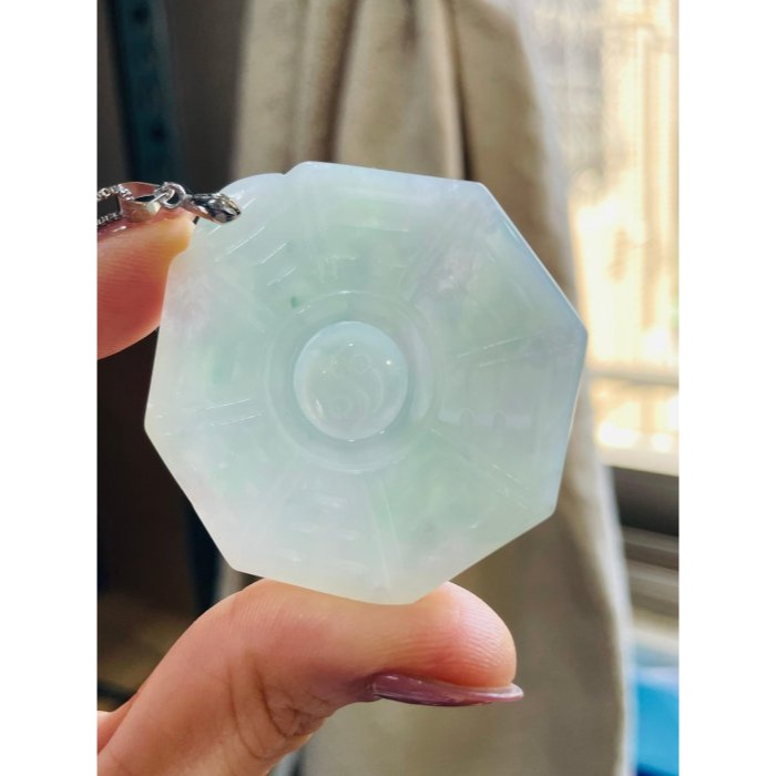 天然A貨緬甸玉 冰飄綠花太極八卦翡翠玉墜 冰芙蓉底庄 滿滿綠花添彩 上身妥妥綠-細節圖6
