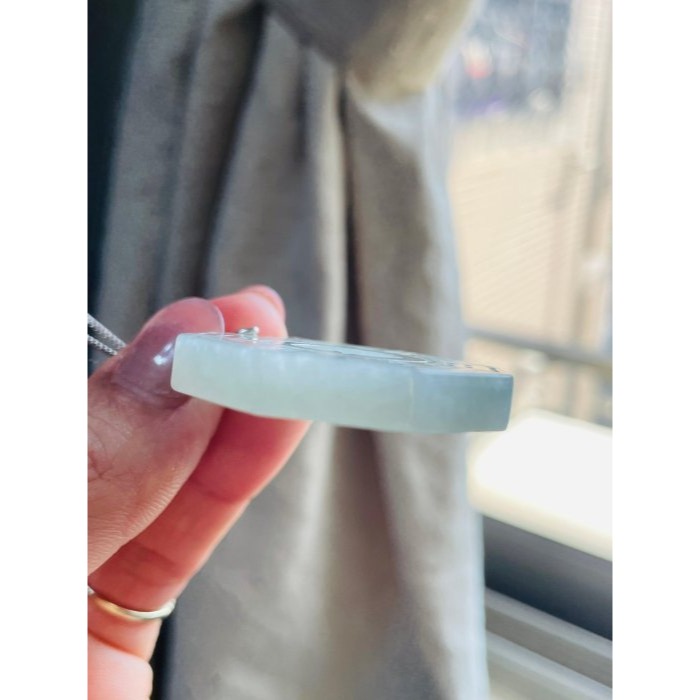 天然A貨緬甸玉 冰晴綠太極八卦翡翠玉墜 起冰滿晴綠底色 色滿勻稱種色一致透手影-細節圖4