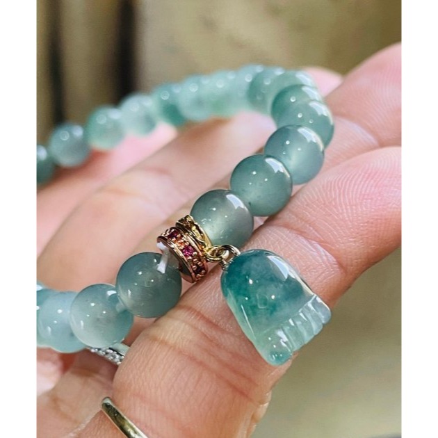 天然A貨緬甸玉 冰玻危綠圓珠7mm翡翠珠串/手鍊 內圍17cm 起光老坑冰瓜料 顆顆色滿勻稱 完美度98%-細節圖3