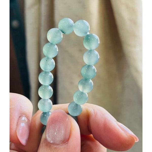 天然A貨緬甸玉 冰玻危綠圓珠7mm翡翠珠串/手鍊 內圍17cm 起光老坑冰瓜料 顆顆色滿勻稱 完美度98%-細節圖6