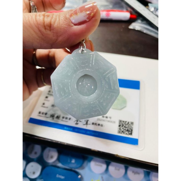 天然A貨緬甸玉 老坑藍綠太極八卦翡翠玉墜 細潤芙蓉底庄 透光乾淨滿底色 易配戴大小-細節圖10
