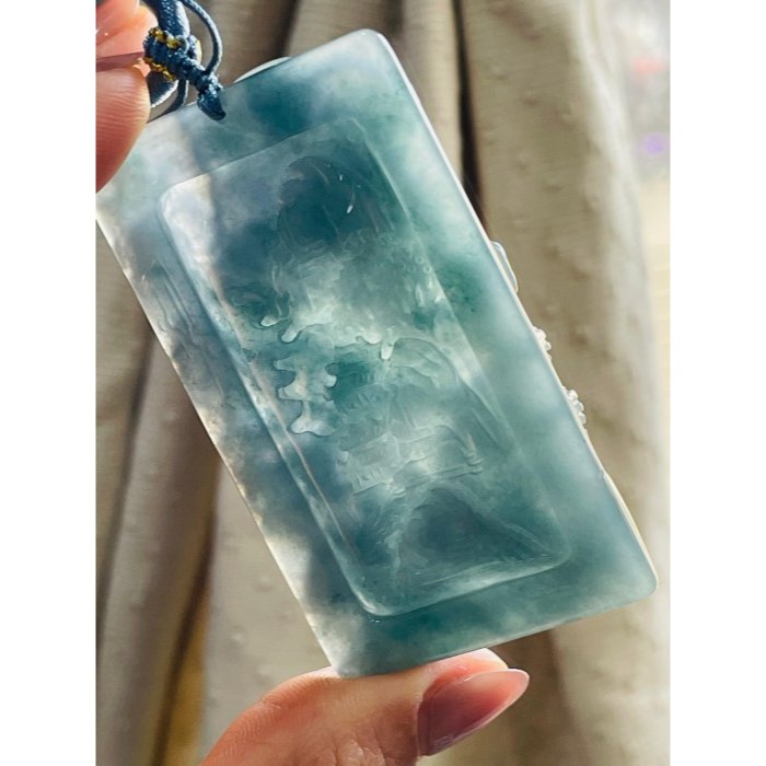 天然A貨玉 冰危綠雙彩鏤空精雕龍行山海翡翠山水牌 透手冰瓜料 滿綠過度紫底色 方正64 牌形-細節圖7