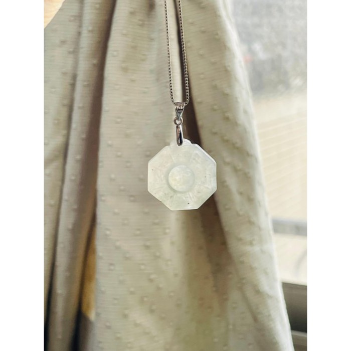 天然A貨緬甸玉 冰種黑冰太極小八卦翡翠玉墜 晶透起光感黑全化底妝 配戴輕巧無壓力-細節圖8