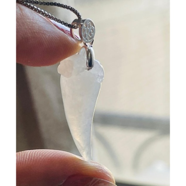 天然A貨緬甸玉 白冰純色立體雕貔貅龍牙翡翠玉墜 冰起光感乾淨無雜染 小巧飽滿 配戴無壓力-細節圖7