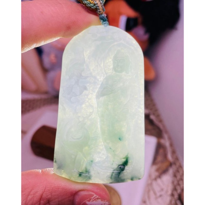 天然A貨緬甸玉 冰春彩帶飄花阿彌陀佛翡翠佛牌 粉春彩底色 藍花增彩 精開慈悲莊嚴法像-細節圖9