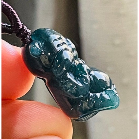 天然A貨翡翠 膠潤危藍全立體Q版小老虎翡翠玉墜 全透光冰潤藍水 色滿勻稱 可愛小胖虎-細節圖4