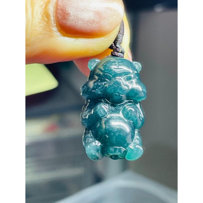 天然A貨翡翠 膠潤危藍全立體Q版小老虎翡翠玉墜 全透光冰潤藍水 色滿勻稱 可愛小胖虎-細節圖9