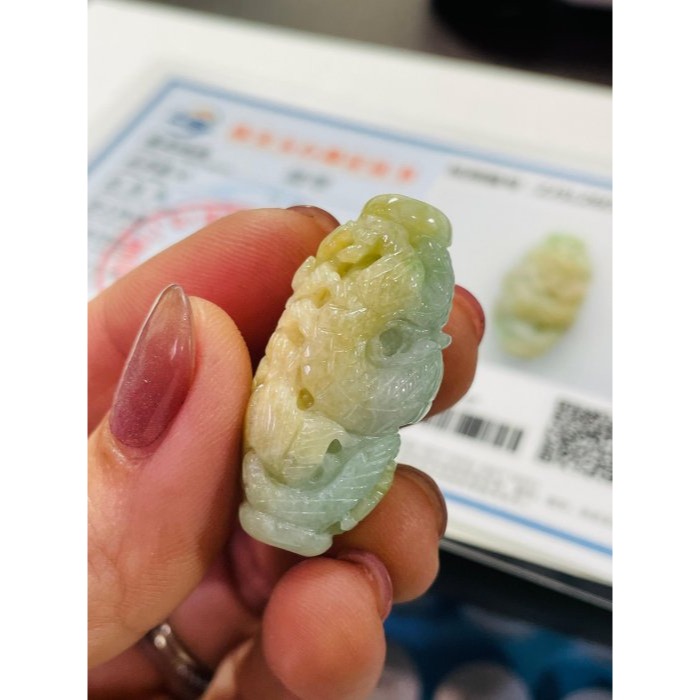 天然A貨緬甸玉 冰潤黃加綠三彩手工環繞巧雕一條龍翡翠天珠 起冰黃霧巧金龍 鮮亮果綠增彩-細節圖9