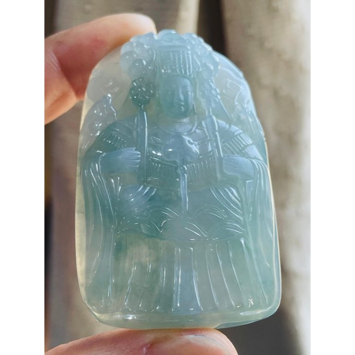 天然A貨緬甸玉 老坑藍綠飄花精工獨家版天上聖母/媽祖翡翠佛牌 冰膠底妝 透手滿綠底色 精開慈悲法像 磨砂雙工 附台証-細節圖2