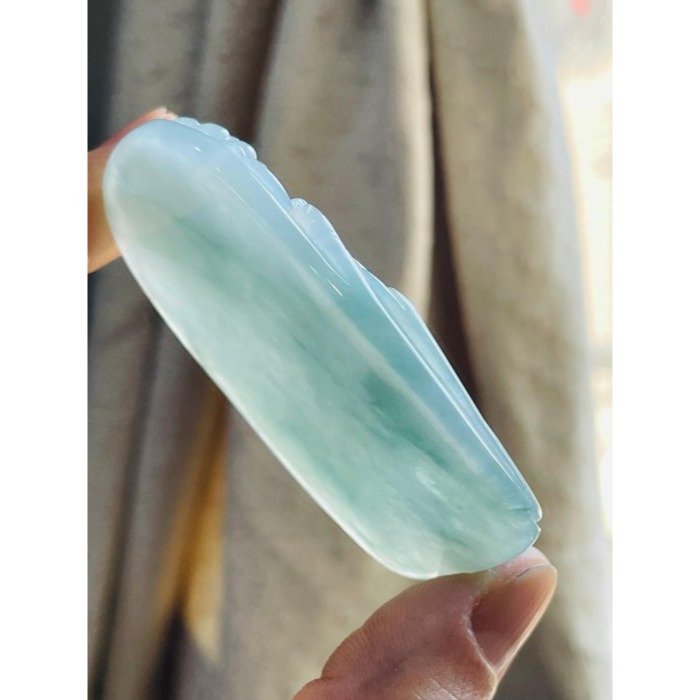 天然A貨緬甸玉 老坑藍綠飄花精工獨家版天上聖母/媽祖翡翠佛牌 冰膠底妝 透手滿綠底色 精開慈悲法像 磨砂雙工 附台証-細節圖6