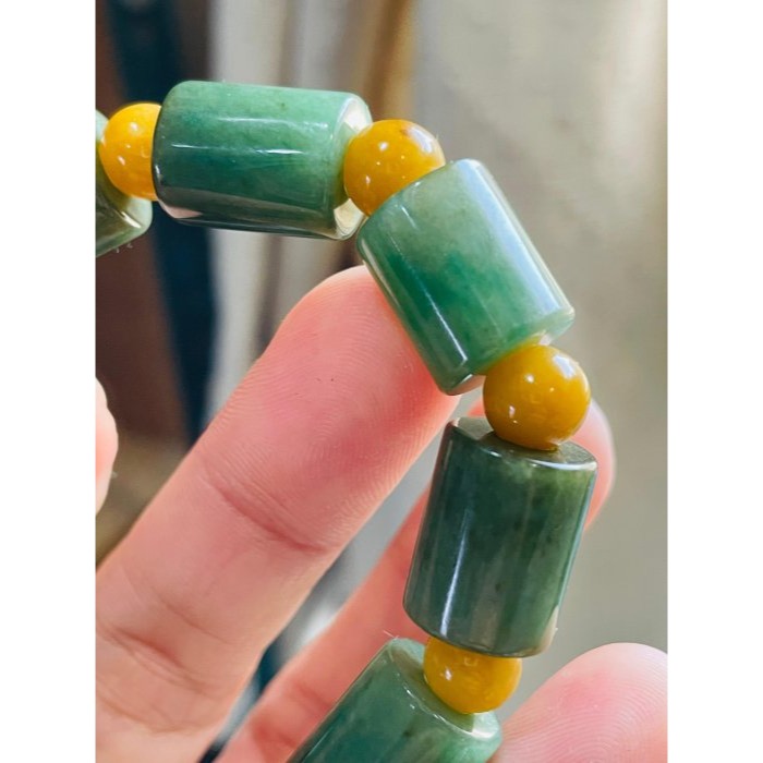 天然A貨緬甸玉 老坑菠菜綠11mm桶珠翡翠手串/手鍊16cm手圍 滿色膠感老型珠 素面無雕 完整度98% 附台証-細節圖5