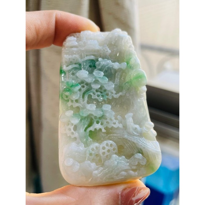 天然A貨緬甸玉 莫西沙 冰潤白底青意境雕天青垂水翡翠山水牌 過底金絲綠 色辣陽透光 牌型方正 工藝立體-細節圖2