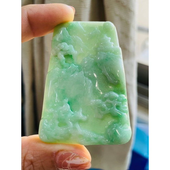 圈粉結緣價~天然A貨緬甸玉 滿色果綠帶飄花山高水長翡翠山水牌 鮮亮果綠滿底色  靈動綠花增彩-細節圖2
