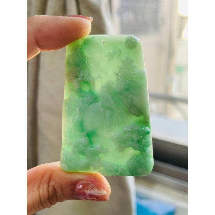 圈粉結緣價~天然A貨緬甸玉 滿色果綠帶飄花山高水長翡翠山水牌 鮮亮果綠滿底色  靈動綠花增彩-細節圖8