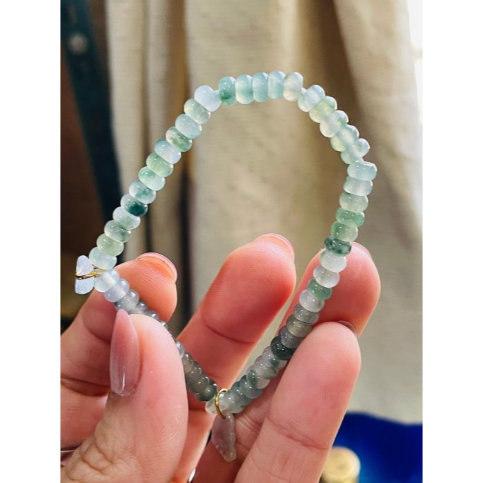 天然A貨緬甸玉 放光 冰飄花5mm算盤珠翡翠手串/手鍊16cm手圍 泛光透繩 飄花靈動帶色多 完美度95%-細節圖6