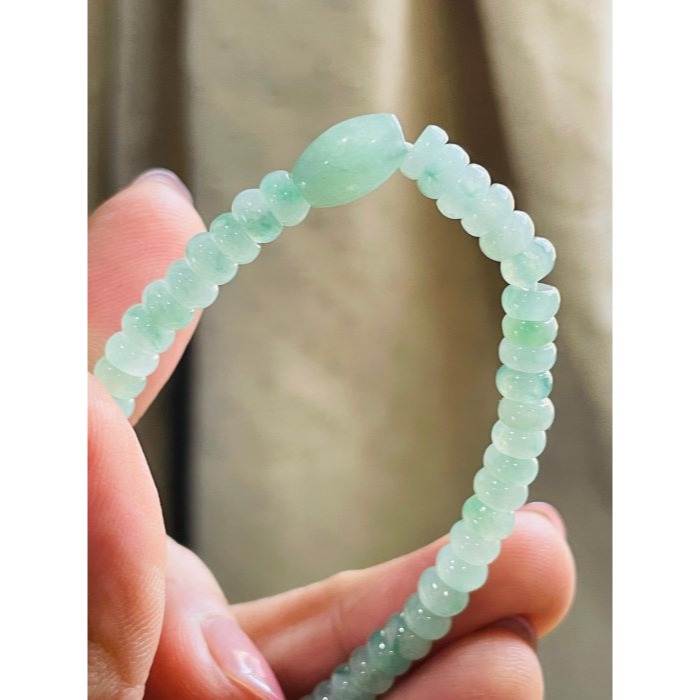 天然A貨緬甸玉 冰綠飄花4.8mm算盤珠翡翠手串/手鍊15cm手圍 起冰果綠底色帶綠花 6咪頂珠增彩-細節圖5