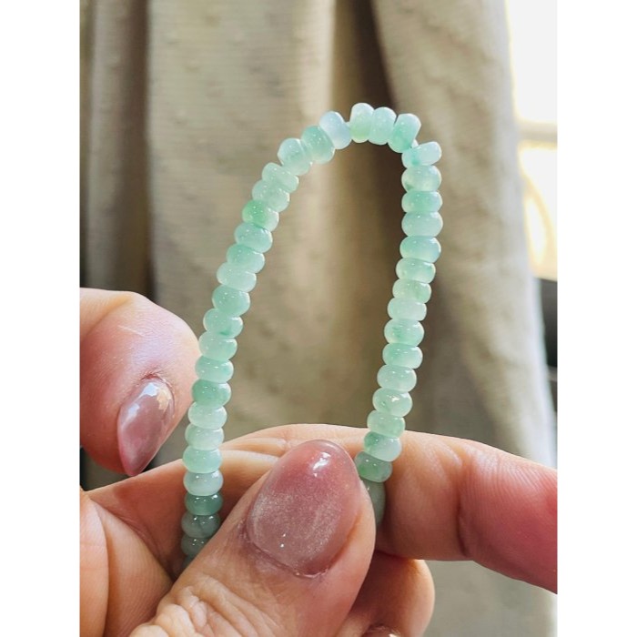 天然A貨緬甸玉 冰綠飄花4.8mm算盤珠翡翠手串/手鍊15cm手圍 起冰果綠底色帶綠花 6咪頂珠增彩-細節圖7