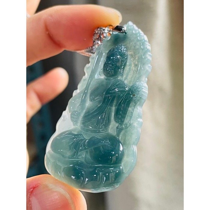 天然A貨翡翠 冰種危藍滿色火焰款不動明王翡翠佛牌 冰瓜料 無棉底妝 色滿料好透手 法像莊嚴立體-細節圖4