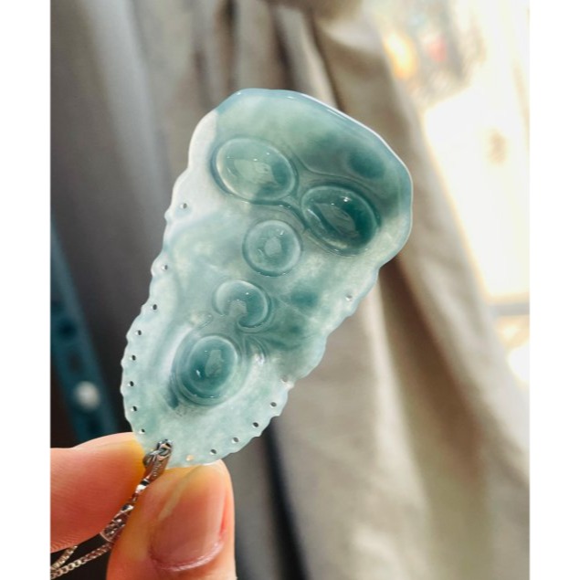 天然A貨翡翠 冰種危藍滿色火焰款不動明王翡翠佛牌 冰瓜料 無棉底妝 色滿料好透手 法像莊嚴立體-細節圖7