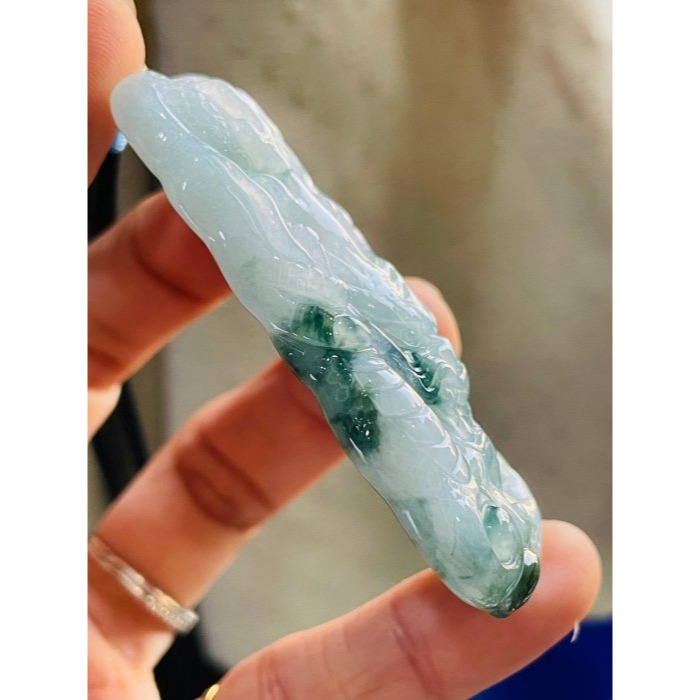 天然A貨緬甸玉 老坑藍飄花龍躍九天翡翠龍牌 芙蓉膠肉底妝 過底純色藍花 色花活透光有水頭-細節圖3