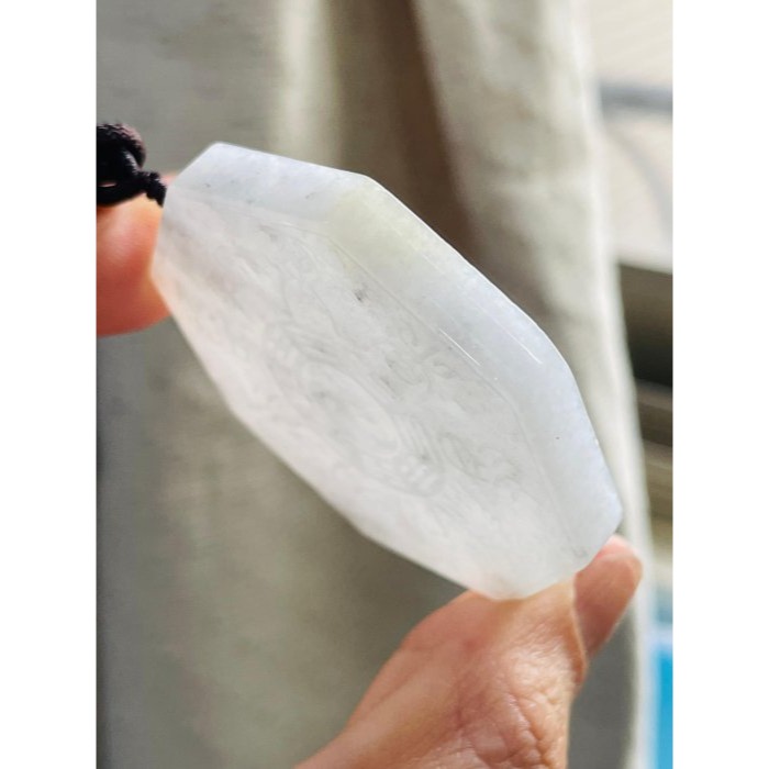 天然A貨緬甸玉 冰烏雞俏金雙面雕陰陽八卦翡翠玉牌 烏雞全化白底帶芝麻點 一面先天 一面方位及卦名-細節圖6