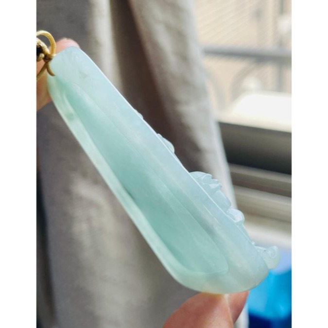 天然A貨緬甸玉 冰潤青綠精工雕文武關公翡翠玉牌 鮮亮青綠底色 膠潤底庄 法像精開磨砂雙拋工 大器74牌形-細節圖5