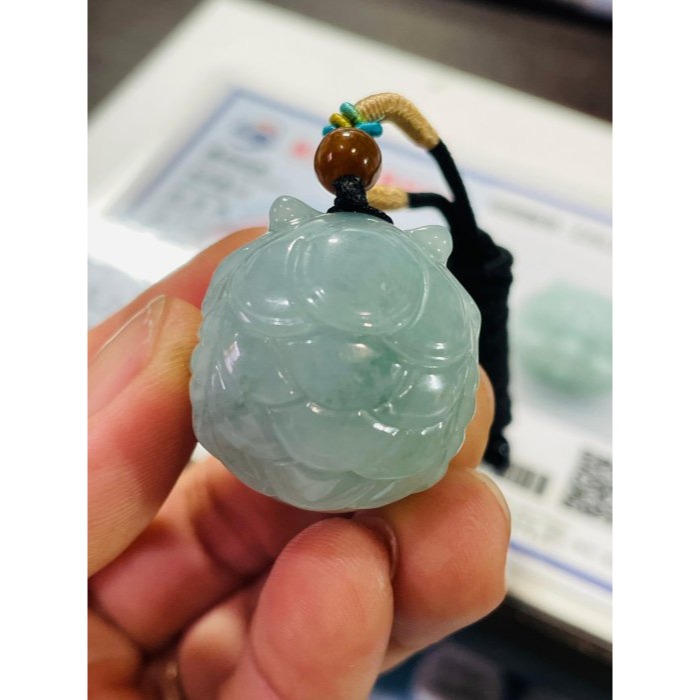 天然A貨緬甸玉 老坑藍綠360度全立體雕饕餮翡翠玉墜 膠潤勻稱滿底色 招財避邪特色雕件-細節圖10